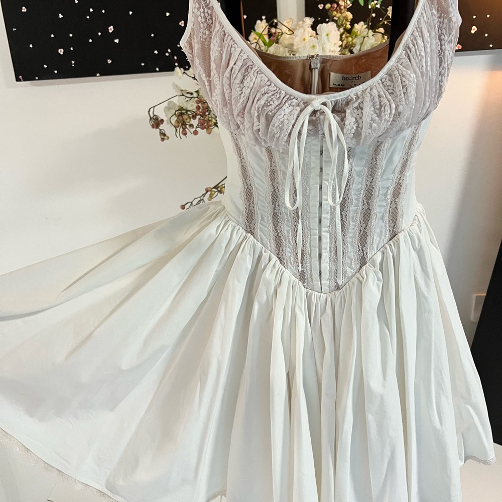 HOUSE OF CB Rosaria White Cotton Corset Mini Dress Sz M - Picture 4 of 8